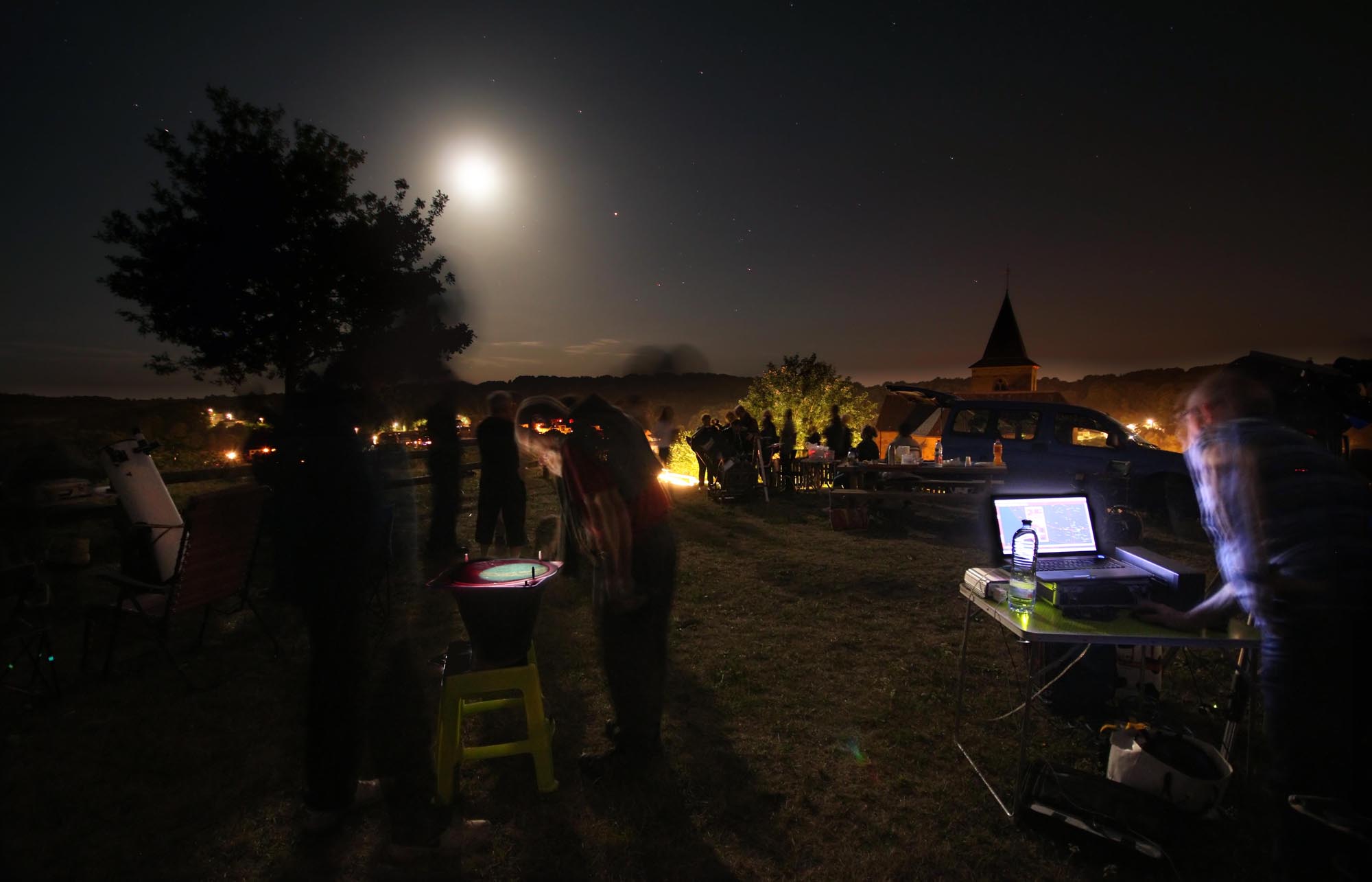 L’attribut alt de cette image est vide, son nom de fichier est Hombourg-0299P1-et-02300-N1B1-s.jpg.